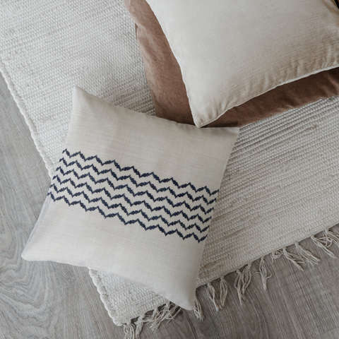 Kuffiyeh Pillow Cover - Hand Embroidered Tatreez Cushion Cover
