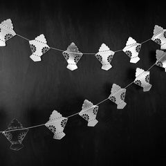 Fanoos Garland - Silver